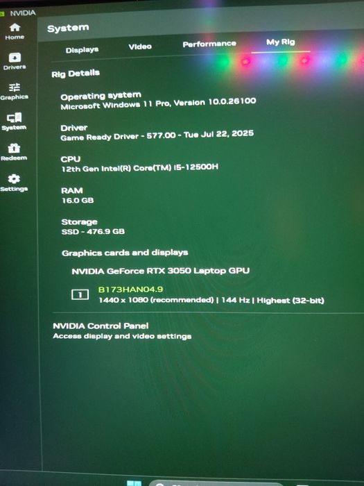 Vând laptop Asus tuf F17(încă in garantie)