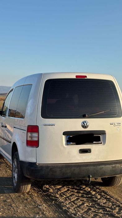 Vând urgent VW Caddy 1.9 TDI 4x4 105 cp