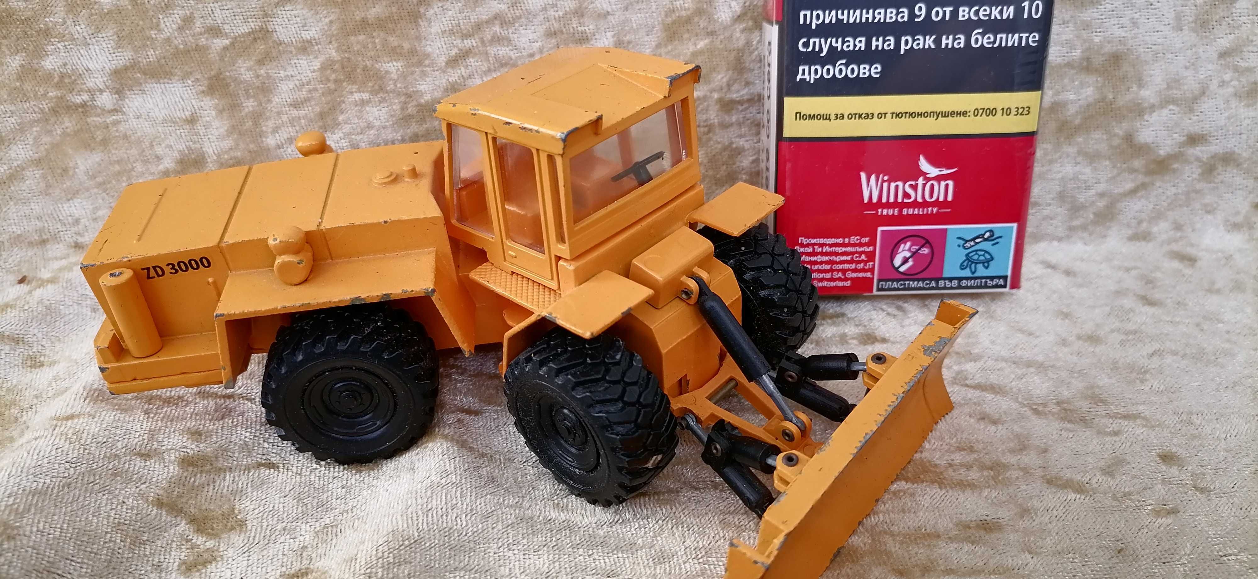 Колекция Булдозер Zettelmeyer Dozer ZD 3000 1:50 NZG W.Germany