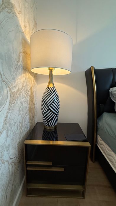 2 Lampi cu picior ceramic noi în cutie