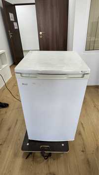Mini Frigider Carrefour Home cu compartiment Congelator