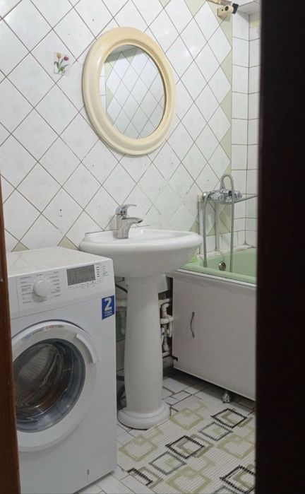 Юнусабад 4 квартал , 2х комнатная