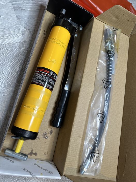 Pistol Gresare L900 UZ industrial presiune 12.000 Gresor Pneumatic