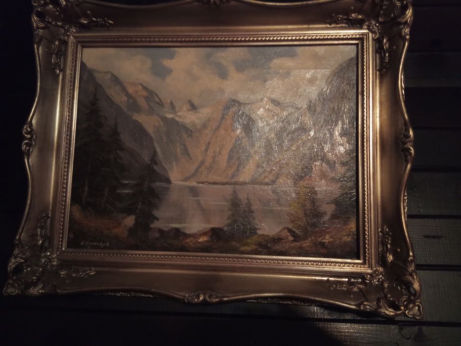 Маслени картини  с реставрирани рамки