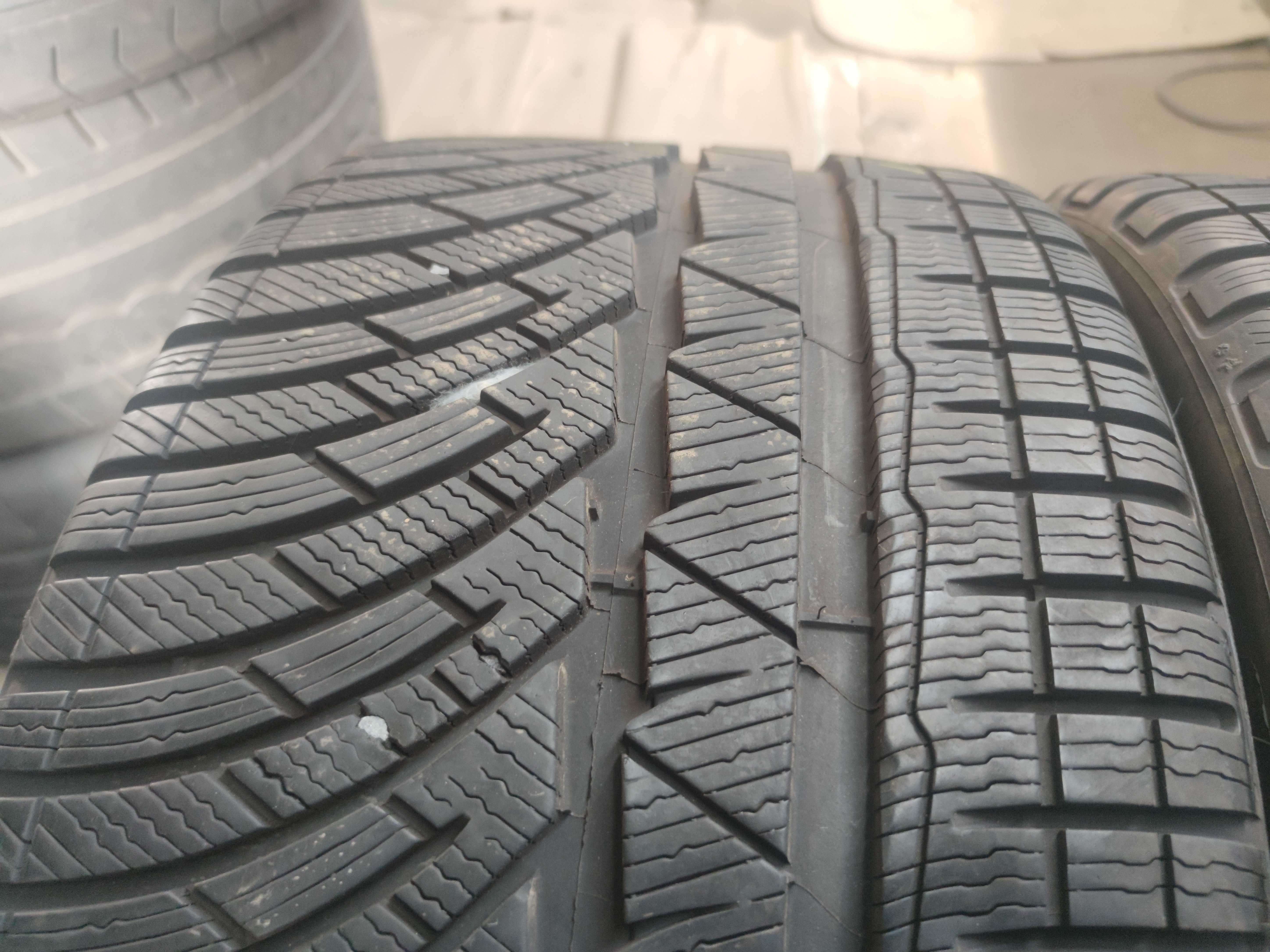 2бр Почти Нови Зимни гуми 275 30 20 - Michelin