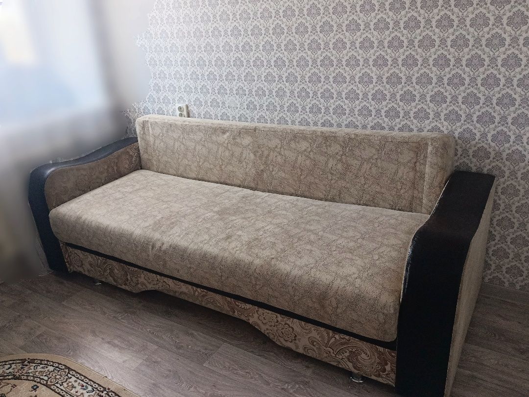 Продаётся Диван (Срочно)