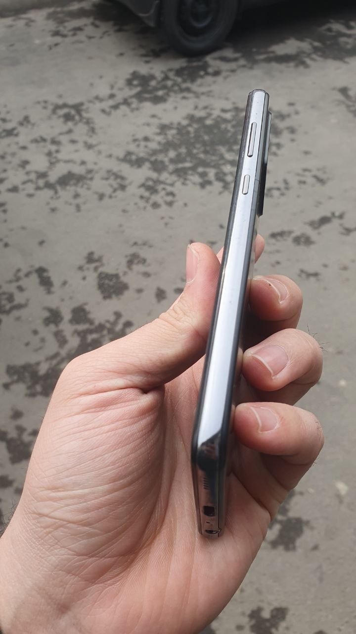 A 52 samsung sotiladi