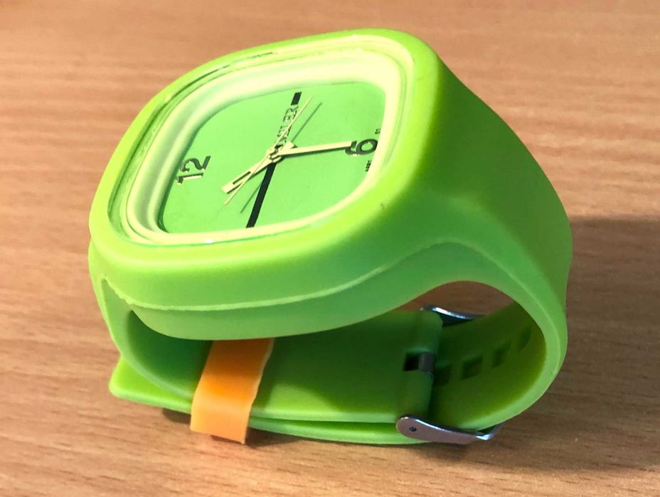 Ceas de mana unisex Miler a681 - original - curea silicon - verde