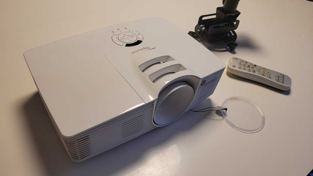 Proiector Optoma HD 1080 cu 3D. Model GT1080e