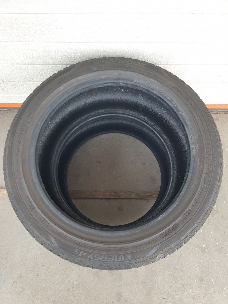 Всесезони гуми 2 броя HANKOOK Kinergy 4S 215 45 R16 дот 4217