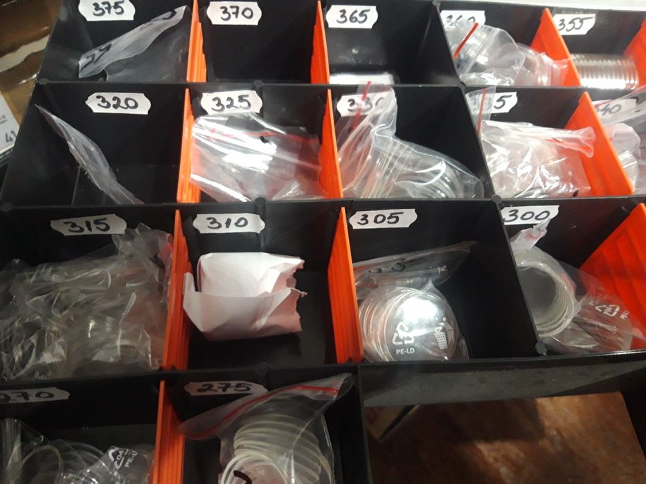 Geamuri din plexiglas noi pentru ceasuri, diverse marimi