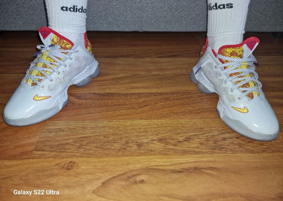 Lebrone James 19 Fruitt Magic Pebbles