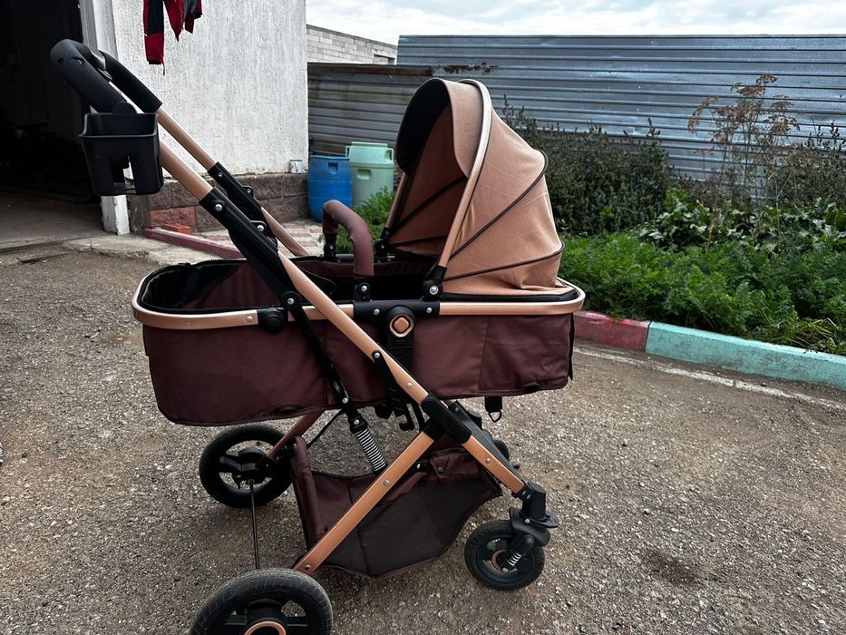 Продам коляску почти новая