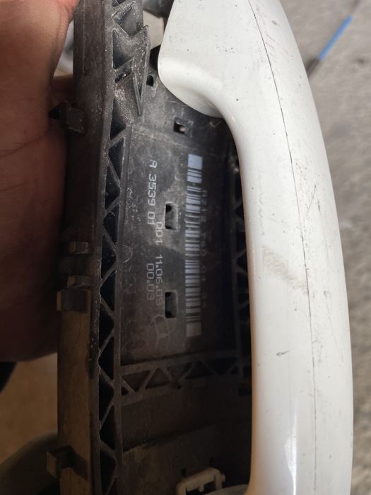 Broasca dreapta stanga fata spate Mercedes w212 e class maner interior