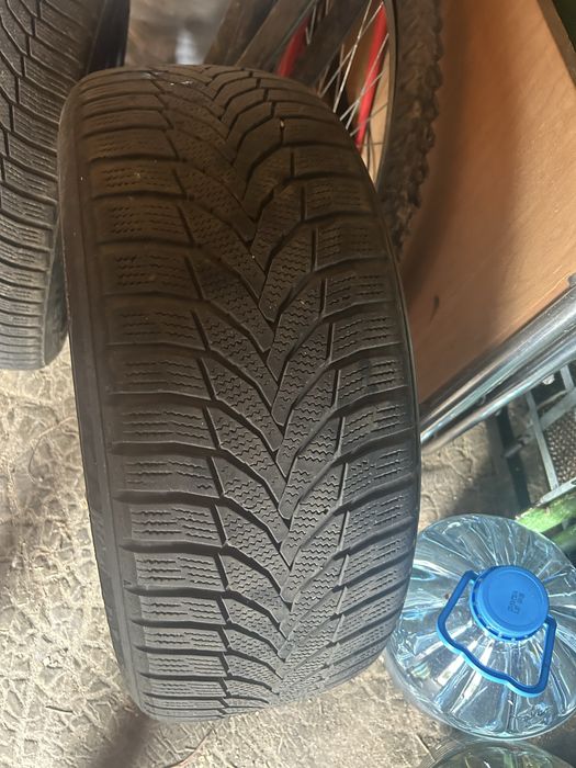 2бр.Зимни гуми Nexen 225/50/18 Дот20