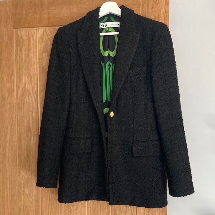 Твидовый пиджак от Zara