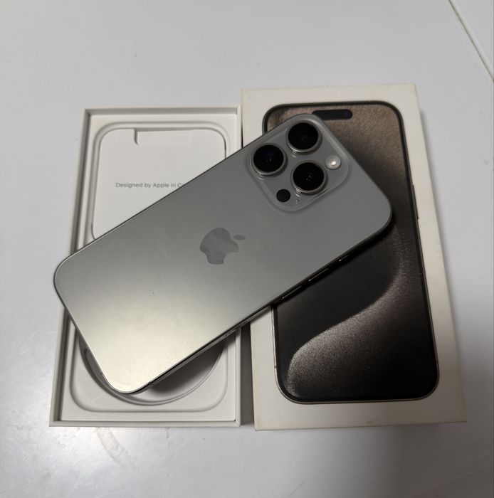 Iphone 15pro 256GB, Natural Titanium