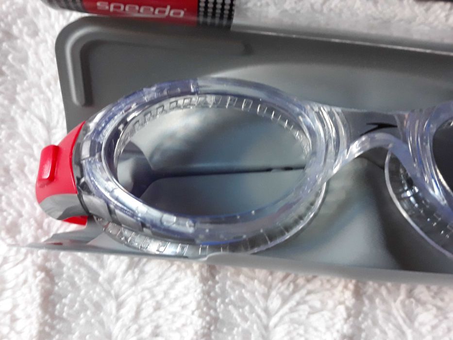 Плувни очила Speedo