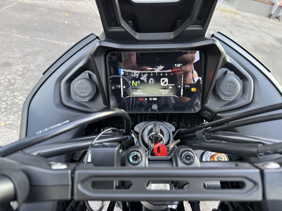 Vând Yamaha Tracer 700 din 2023, garanție până in 2027!