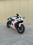 Спортбайк Kove 450RR мотоцикл