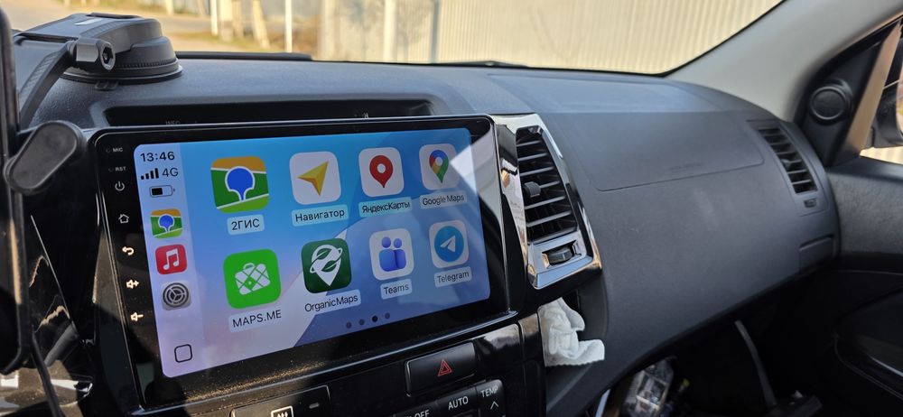 Продам беспроводной Car play адаптер