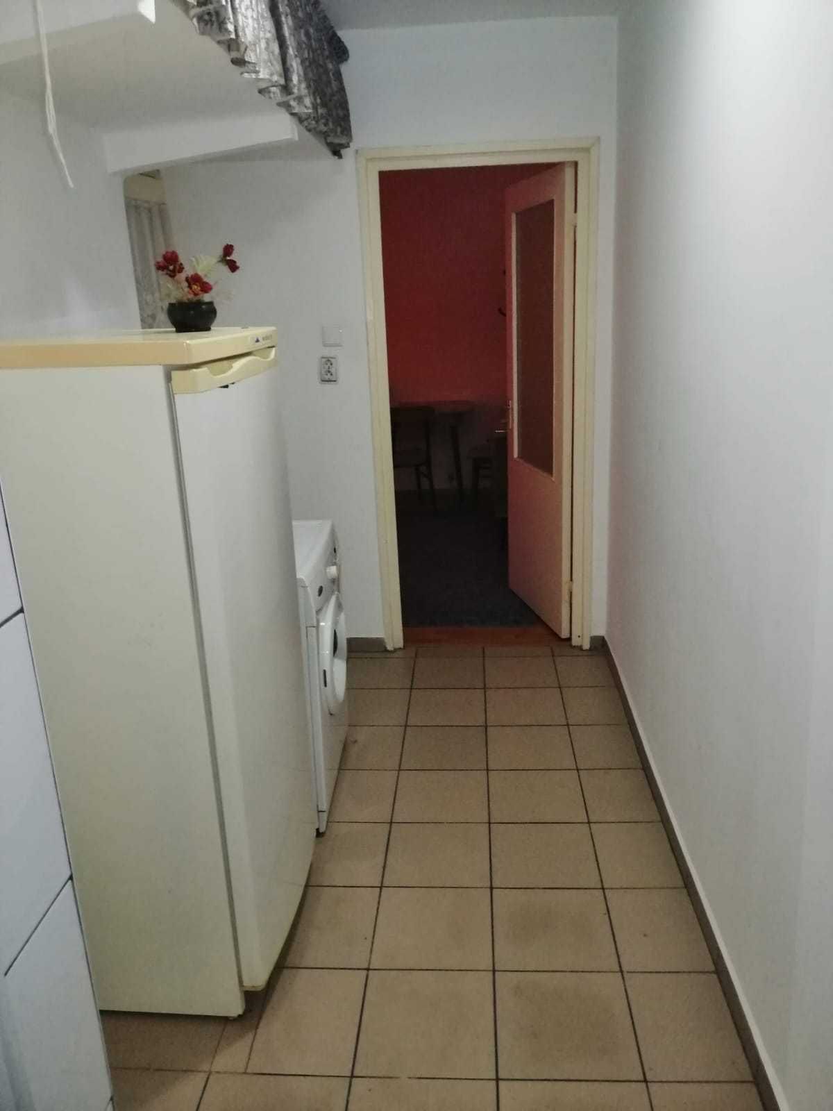 Vand Apartament 2 camere-Mihai Bravu Ploiesti-Zona Piata