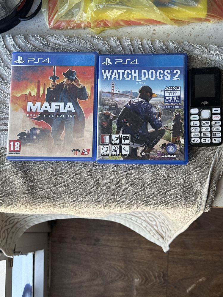Ps4 oyinlar va telefon