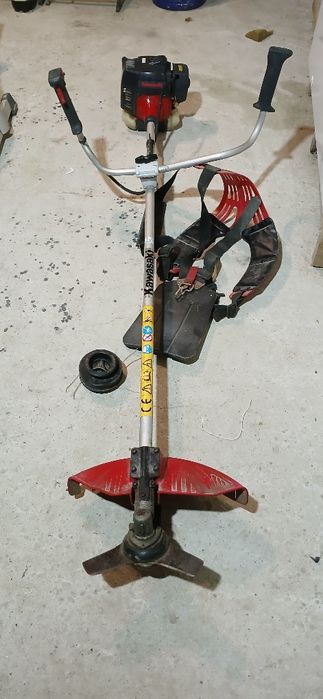 Бензинов тример kawasaki професионален