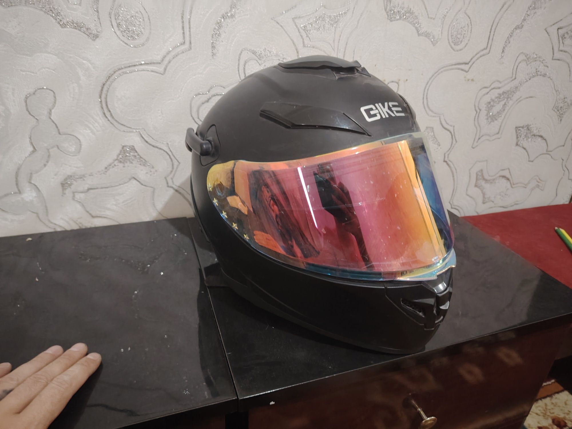 Срочно продается шлем