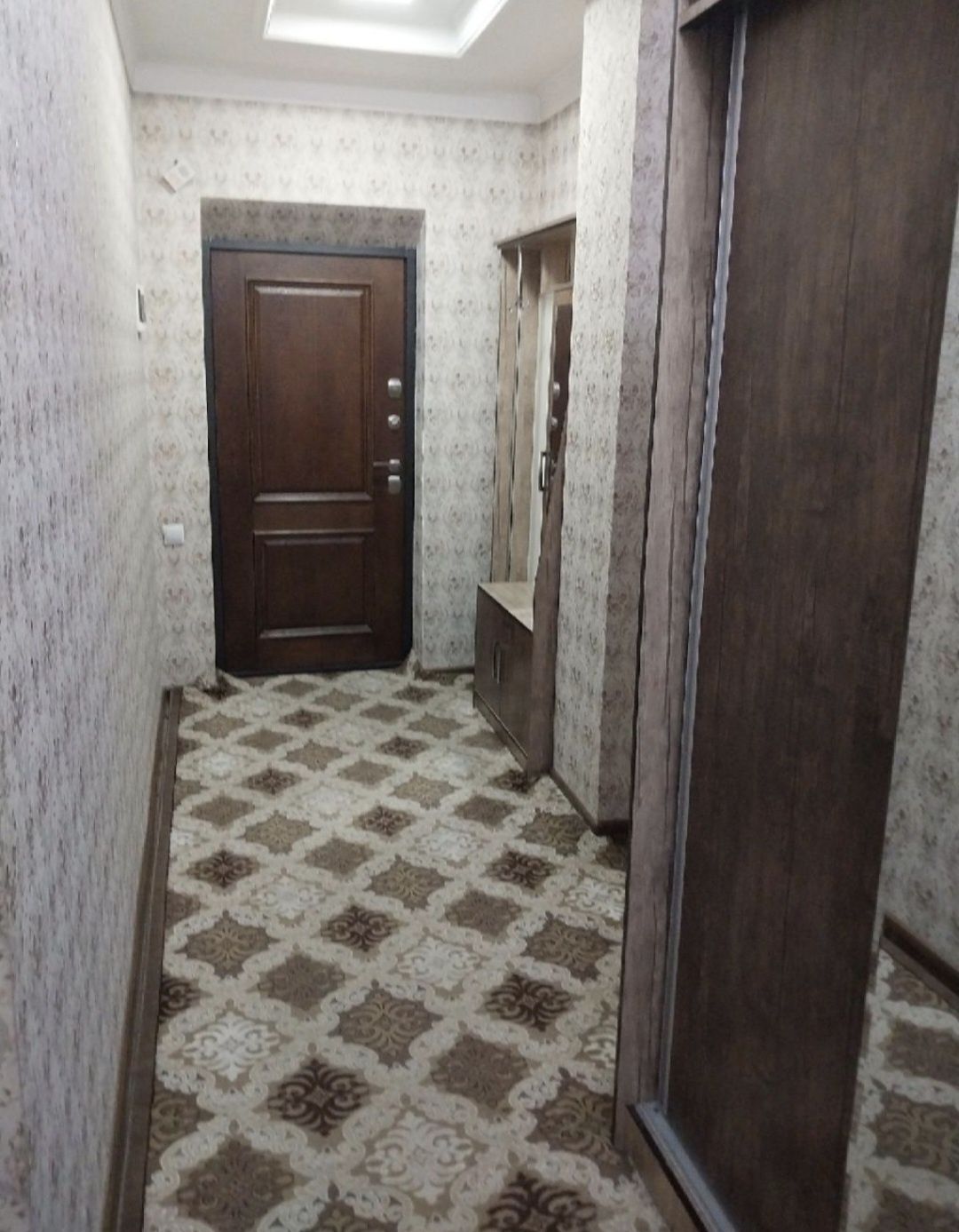 Продается квартира ЖК Гулсарой(Мурад билдинг)