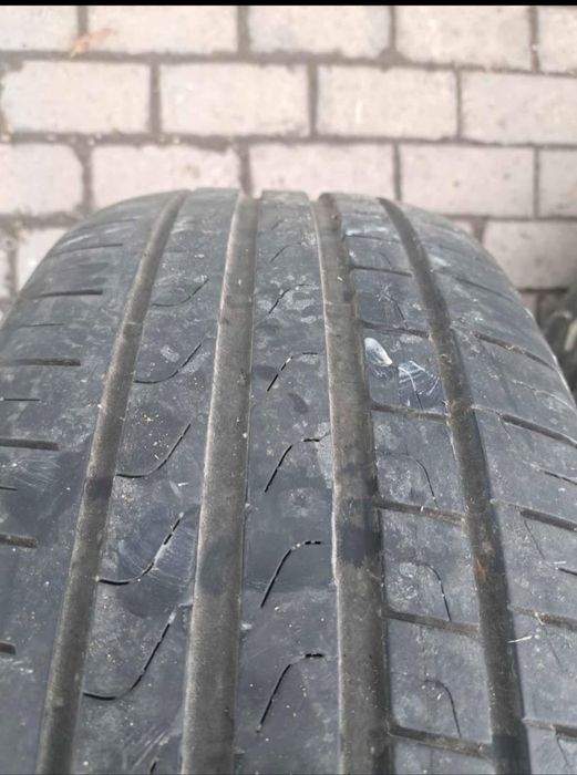 245/45R18 Pirelli