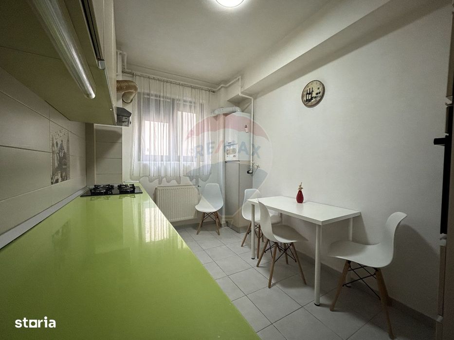 De vanzare apartament cu 2 camere, zona Pacii.