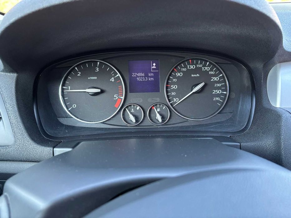 Vand Renault Laguna 1.5 dci an 2009 km reali - carte service