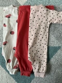 Лот дрехи за новородено
