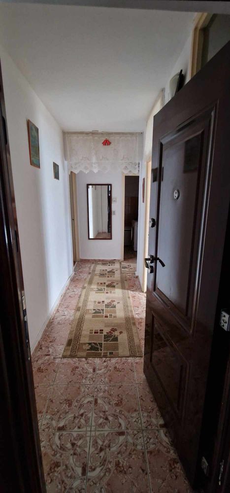 Inchiriez apartament cu tot ce se vede in poze