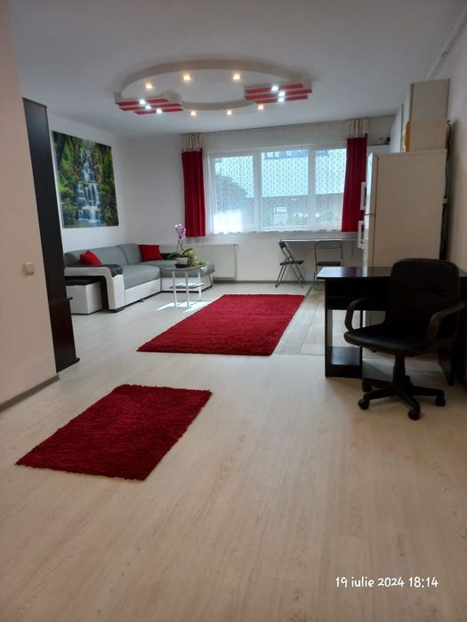 Pf.vand apartament cu doua camere