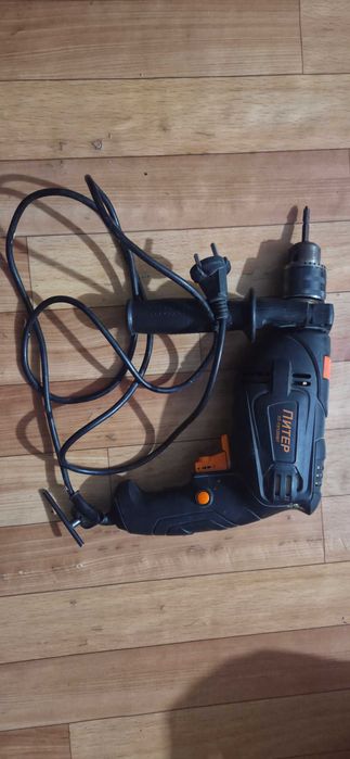 Срочно продам! Дрель