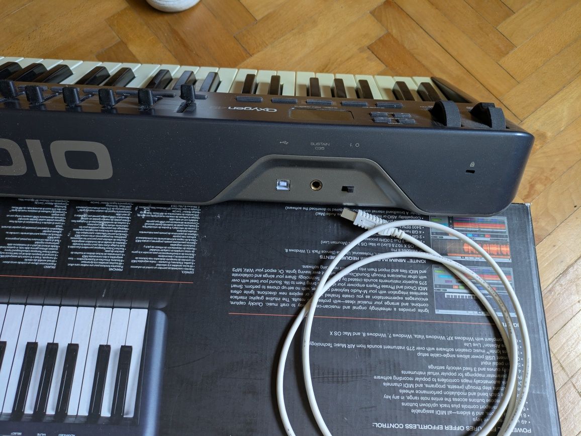 M-audio oxygen 49