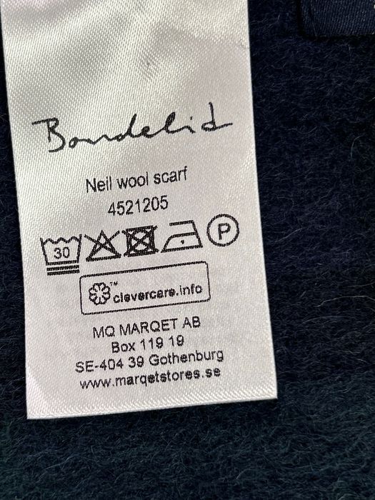 Мек хубав кариран  вълнен шал Bondelid