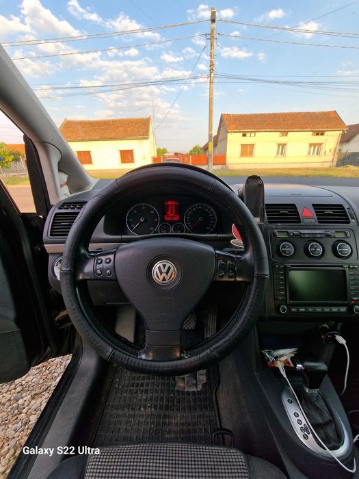 Volkswagen Touran 2.0 TDI - DSG Automată - Schimb
