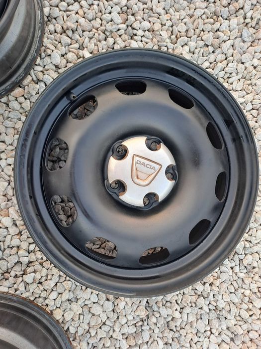 16 цола метални джанти за Дачия Дъстър