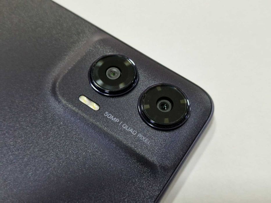 Смартфон Motorola Moto g35, Две SIM карти, 256 GB, 8 GB RAM, 5G