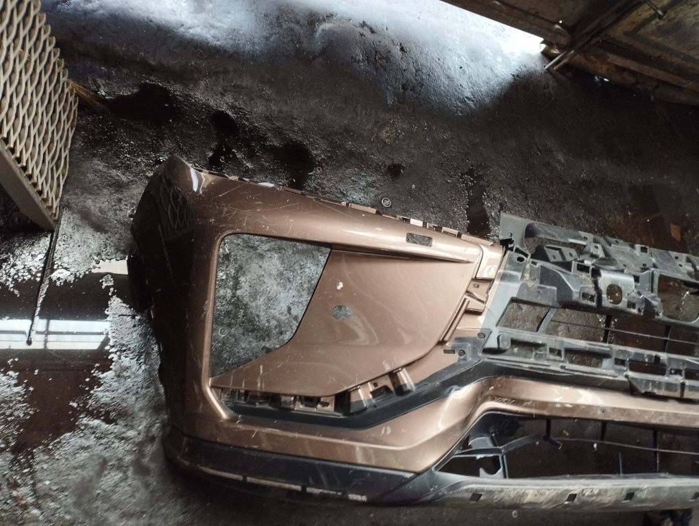 Предна броня за Mitsubishi eclipse 2019