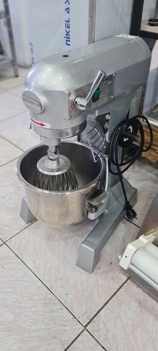 Миксер планетарный