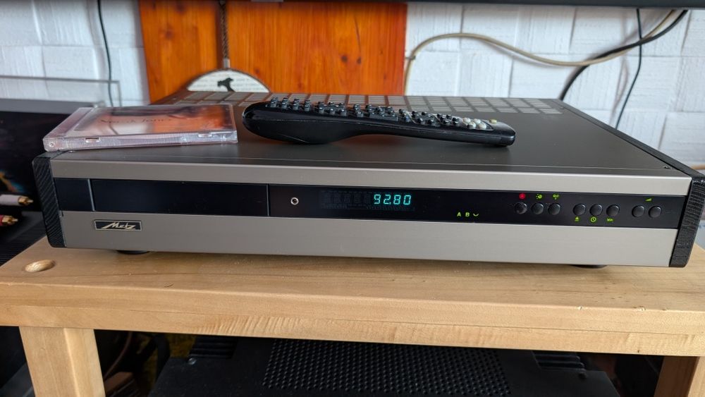Metz 10he11 ( schimb)  audio receiver de top  T+A