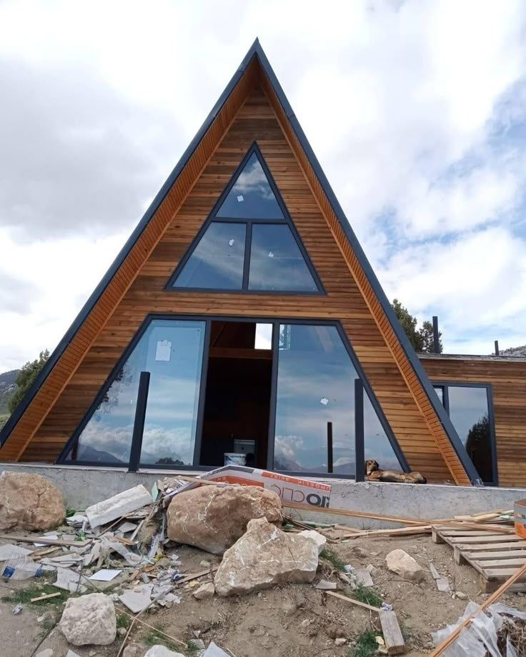 cabana tip A Frame house  modulare exista 

Casa detasabila