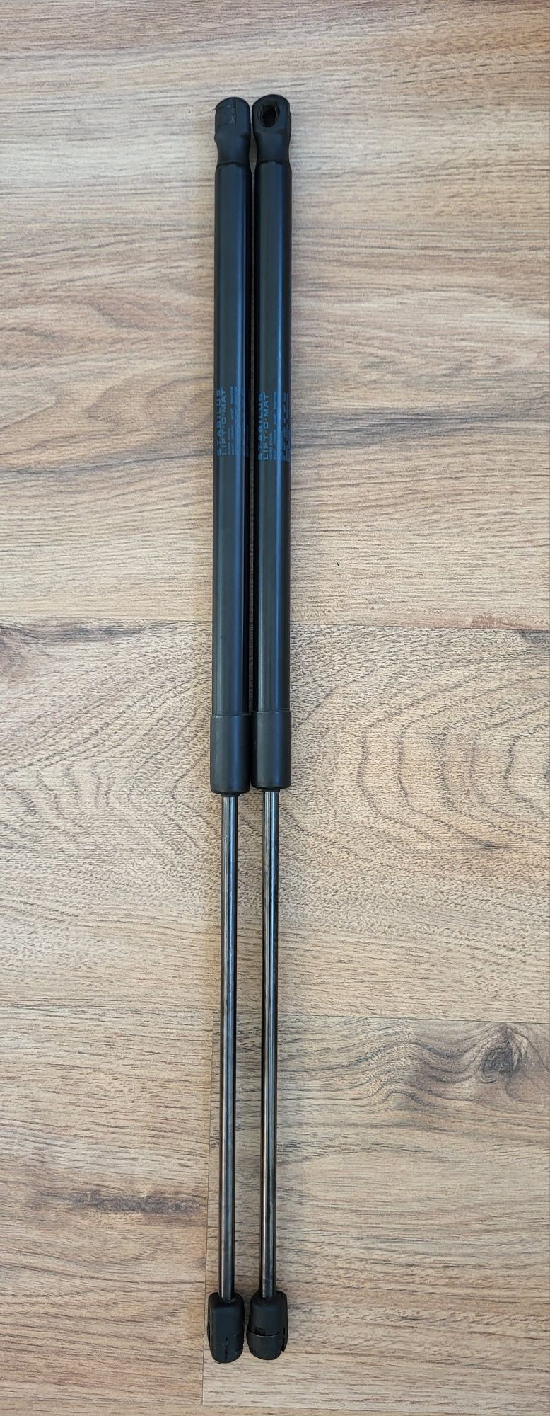 2 бр. Амортисьор багажно пространство STABILUS 106867, 440N, 584mm за