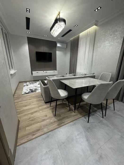 Сдаётся квартира на Мирабадский  р-н Айбек