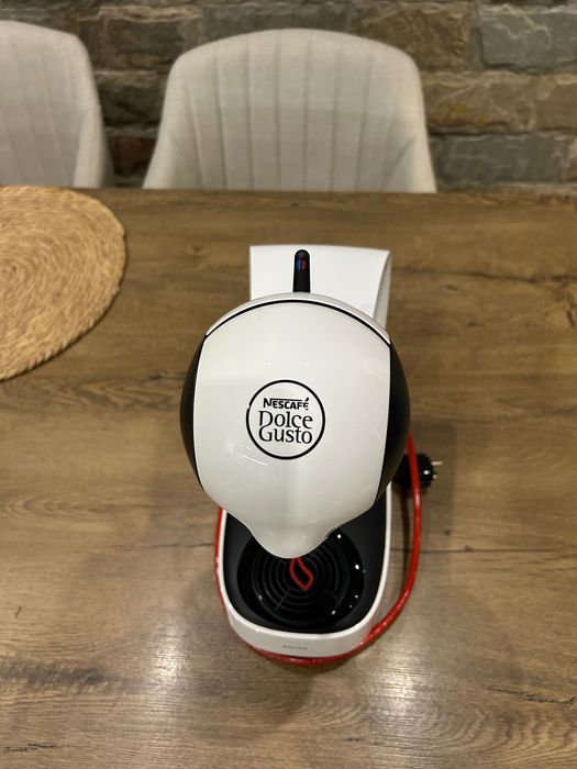 Продавам кафемашина Dolce Gusto