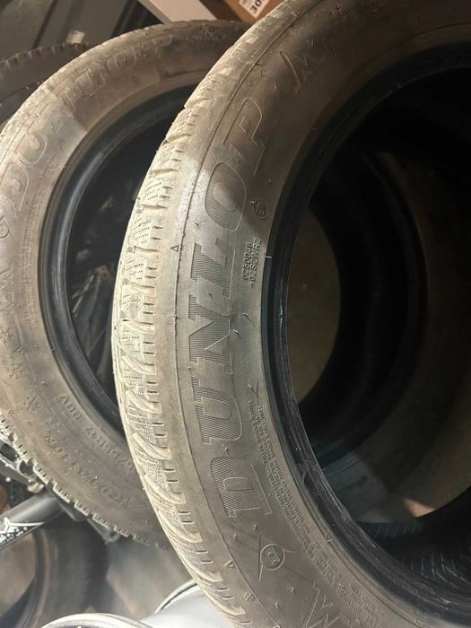 Гуми - зимни Dunlop 215/55 R17